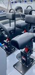 Brig 700 Navigator med heldämpade jockeystolar