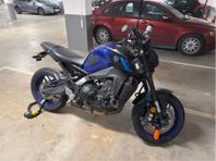 2023 Yamaha MT-09 icon Blue