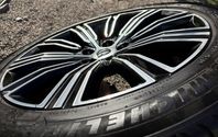 Volvo Original 18" 10-Multi Spoke Black Diamond Cut