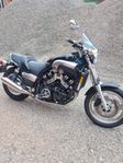 yamaha vmax 1200