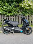 Peugeot Speedfight 4, endast 183 mil. 
