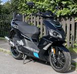 Peugeot Speedfight 4, endast 183 mil. 