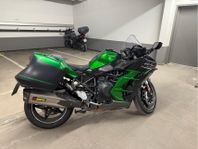 Kawasaki H2 SX 2022 – Supercharged Sport Touring i toppskick