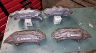 4-kolvs ok Brembo, växellåda Audi A4, Bromsskivor VW