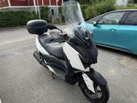 Yamaha Xmax 300