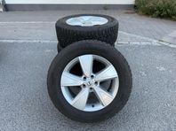 VOLVO XC40 VINTERHJUL 17" NOKIAN HAKKA 9 DUBB