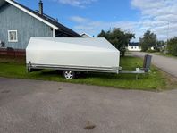 Fogelsta 2240 med kåpa