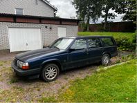 Volvo 945 S Kombi 2.3 135hk