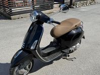Vespa Primavera 50 - 2021