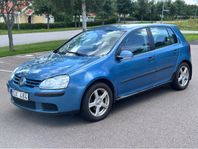 Volkswagen Golf 1.6 FSI Dragkrok Bluetooth Trendline