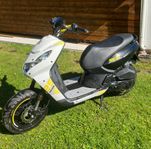 Peugeot Streetzone 2019