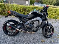 Yamaha MT-09-21 Black edition Akrapovic