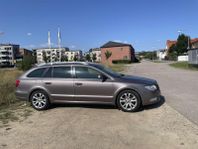 Skoda Superb Kombi 2.0 TDI Elegance Euro 5