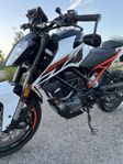 KTM Duke 125