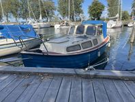 Öckerö snipa 24fot m/peke och badstäge säljs billigt. Yanmar