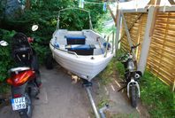 Pioner Maxi + 9,9hk Tohatsu + 30km kärra