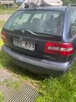 Motor Volvo v40 + div andra delar