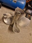 Mercruiser Bravo3 propellrar