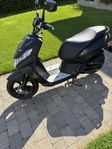 Moped Peugeot Streetzone 2024