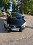 Volvo V40 D2 Summum Euro 5 / Helskinn/ Backkamra/ Dragkrok