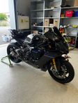 R1M 2024 / 400Mil / Öhlins / Rizoma