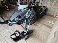 lågmilad artic cat xf8000