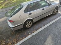 Saab 9-3 5-dörrar 2.0 Turbo SE