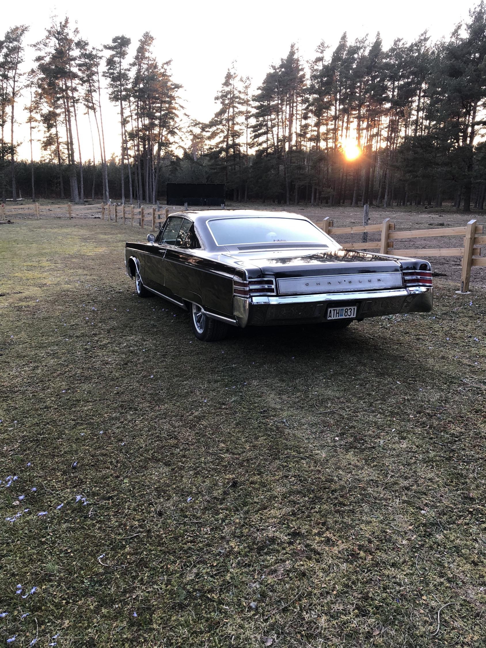 Chrysler New Yorker 2-dörrars Hardtop 7.2 V8 TorqueFlite, 355hk, 1967