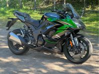 Kawasaki Ninja 1000SX touring
