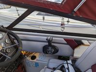 Regal Ambassador 255XL