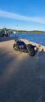 Suzuki VZ1600 Marauder ev byteTriumph