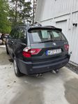 BMW X3 2.5i - Projekt- eller reservdelsbil.