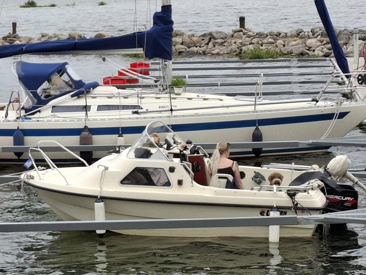 Uttern 4450 fc Mercury 40hk i...
