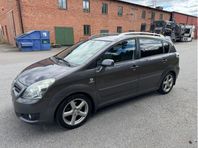 Toyota Corolla Verso 2.2 D-CAT 7 sits 