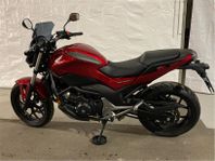 Honda NC 750 S -17 nyskick 562 mil