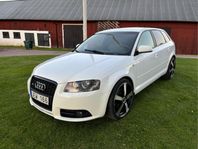 AUDI A3 Sportback S Line Quattro 2.0TDI Nyservad/ A-TRAKTOR