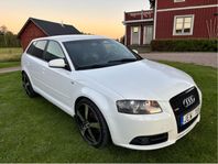 AUDI A3 Sportback S Line Quattro 2.0TDI Nyservad/ A-TRAKTOR