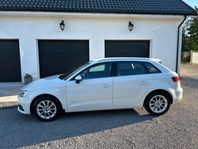 Audi A3 Sportback 1.2 TFSI Attraction Euro 6