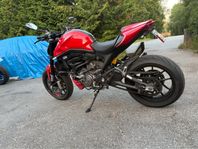 Ducati Monster 950
