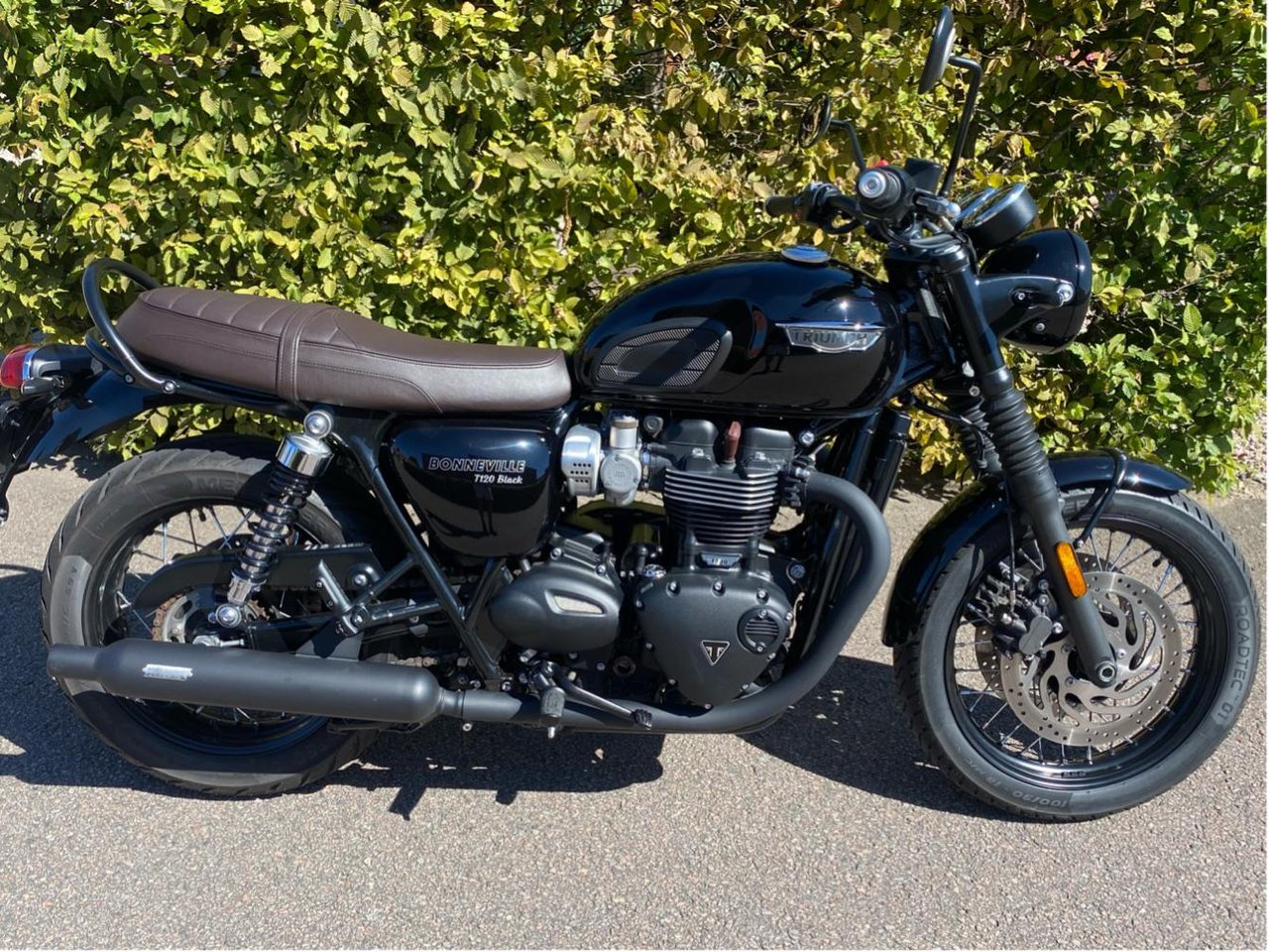 Triumph bonneville t120 Black...