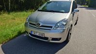 Toyota Corolla Verso 2.2 D-CAT Euro 4