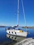 Hanse 341 3-hytts-version och stora motorn