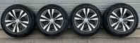 Volvo XC60 original fälgar med Michelin dubbdäck.