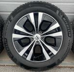Volvo XC60 original fälgar med Michelin dubbdäck.