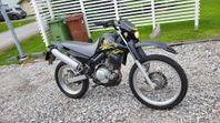 Yamaha XT125R