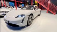 Porsche Taycan 2022