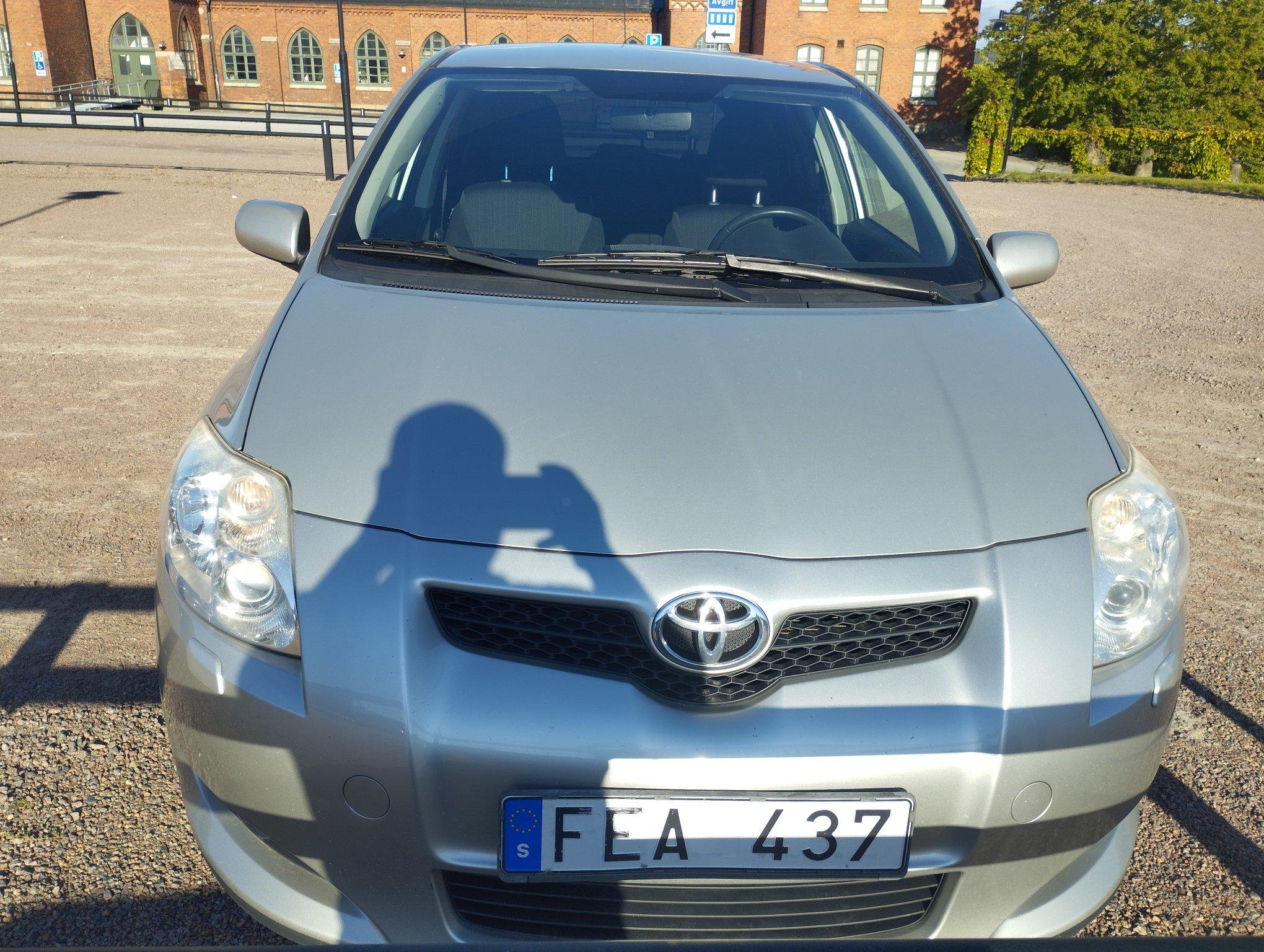 Toyota Auris 5-door 1.6 Dual VVT-i Manual, 124hp, 2008