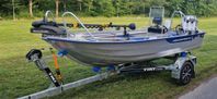 Linder 400 Honda 30hk 2021 Tiki trailer 2024