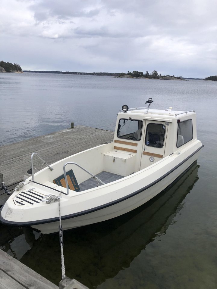 Akterhytt Båt Atlantis Fisher...