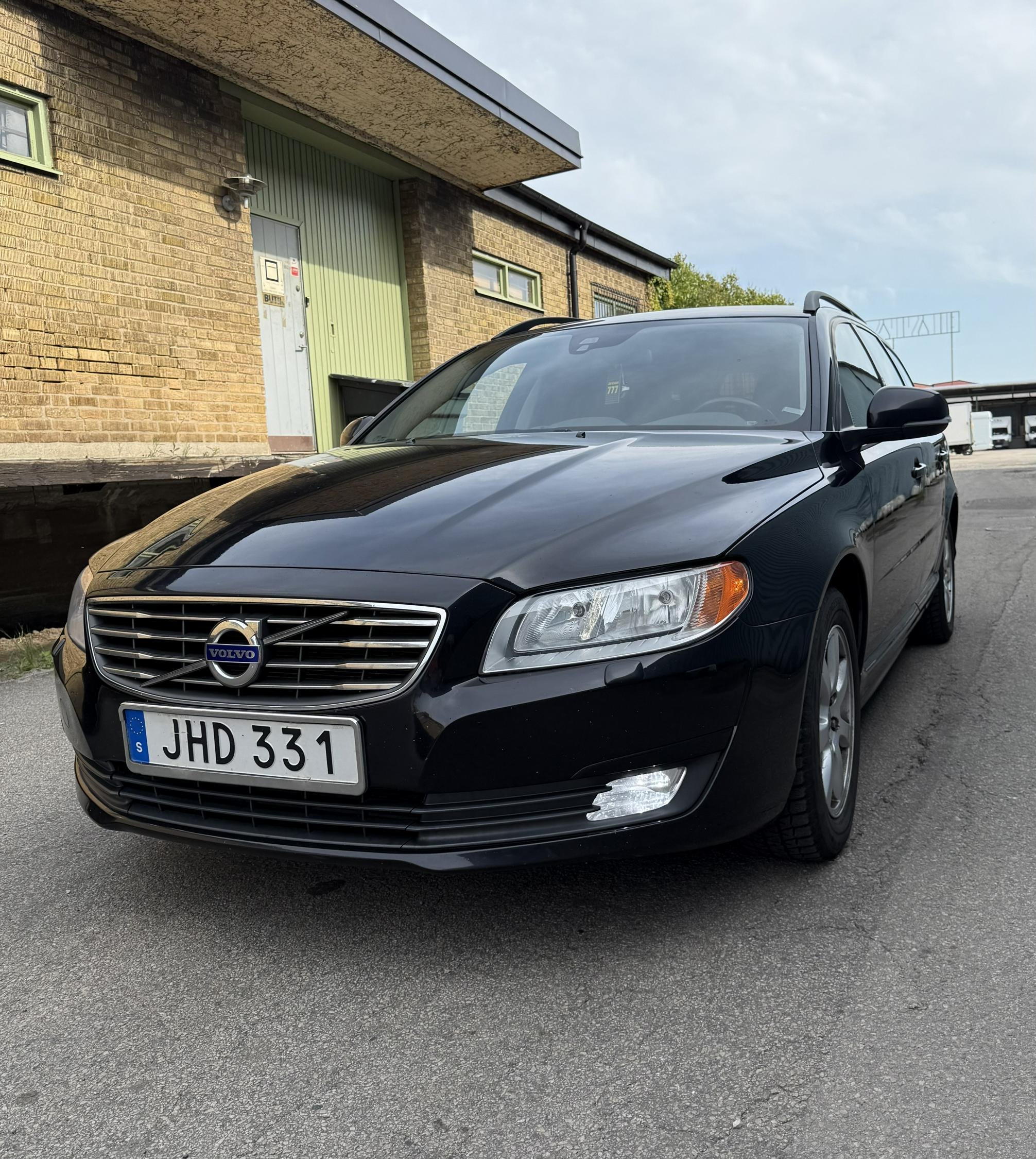 Volvo V70 T4 Powershift, 180hk, 2014